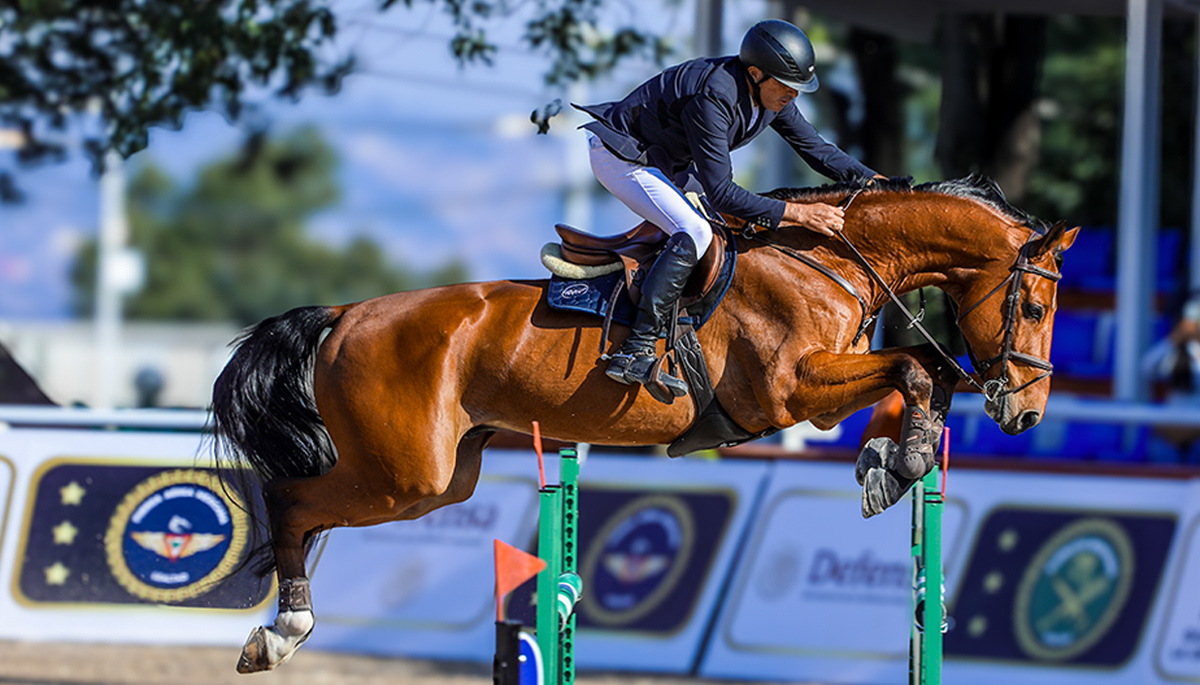 Lesiones en el Caballo de Deporte Estrategias de Prevención Proactiva